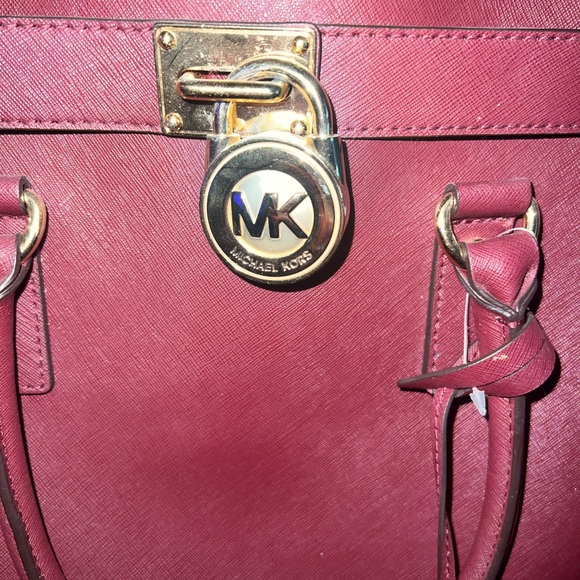 Authentic Michael Kors Purse - Picture 2 of 7